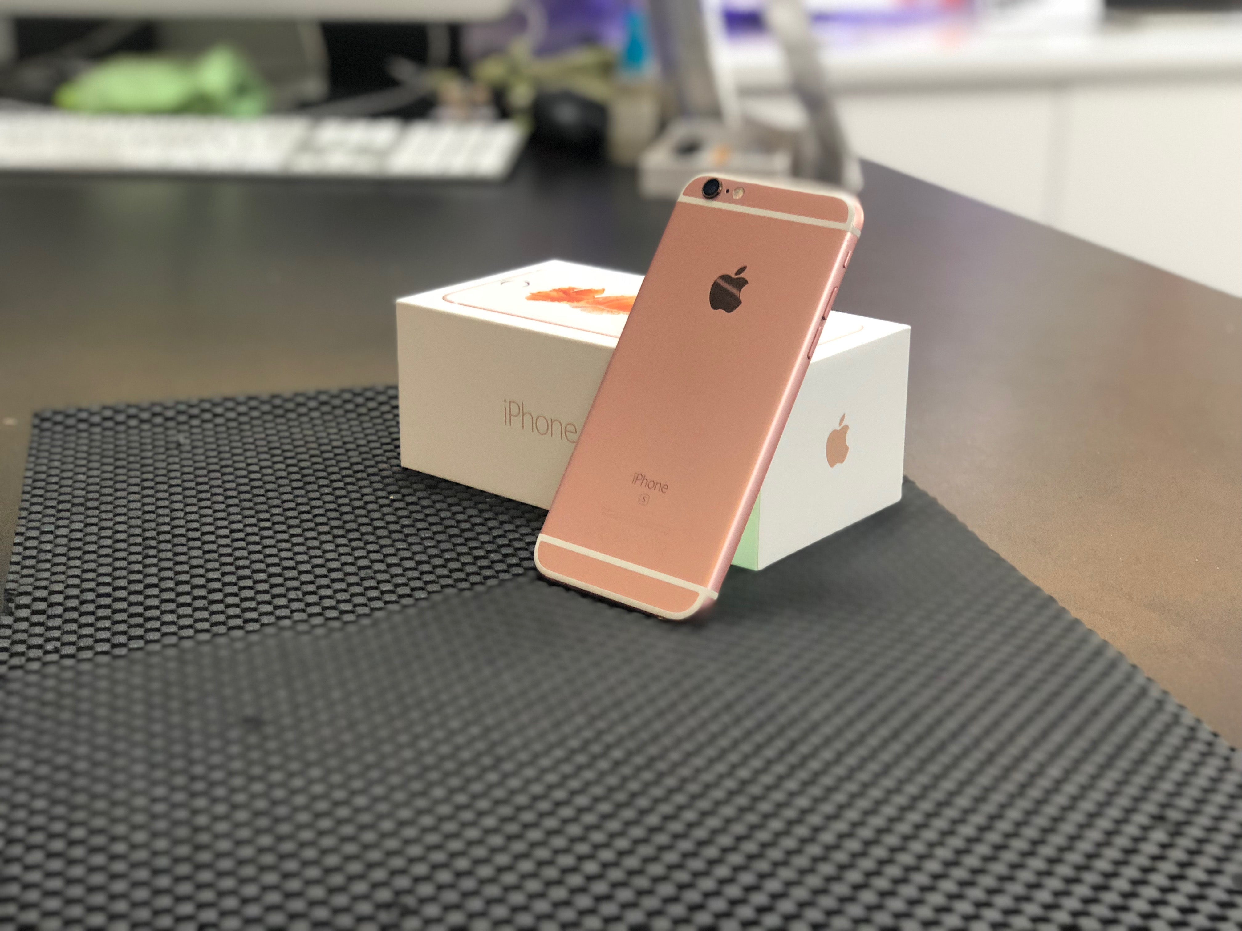 iPhone 6s 16GB Rose Gold Unlocked