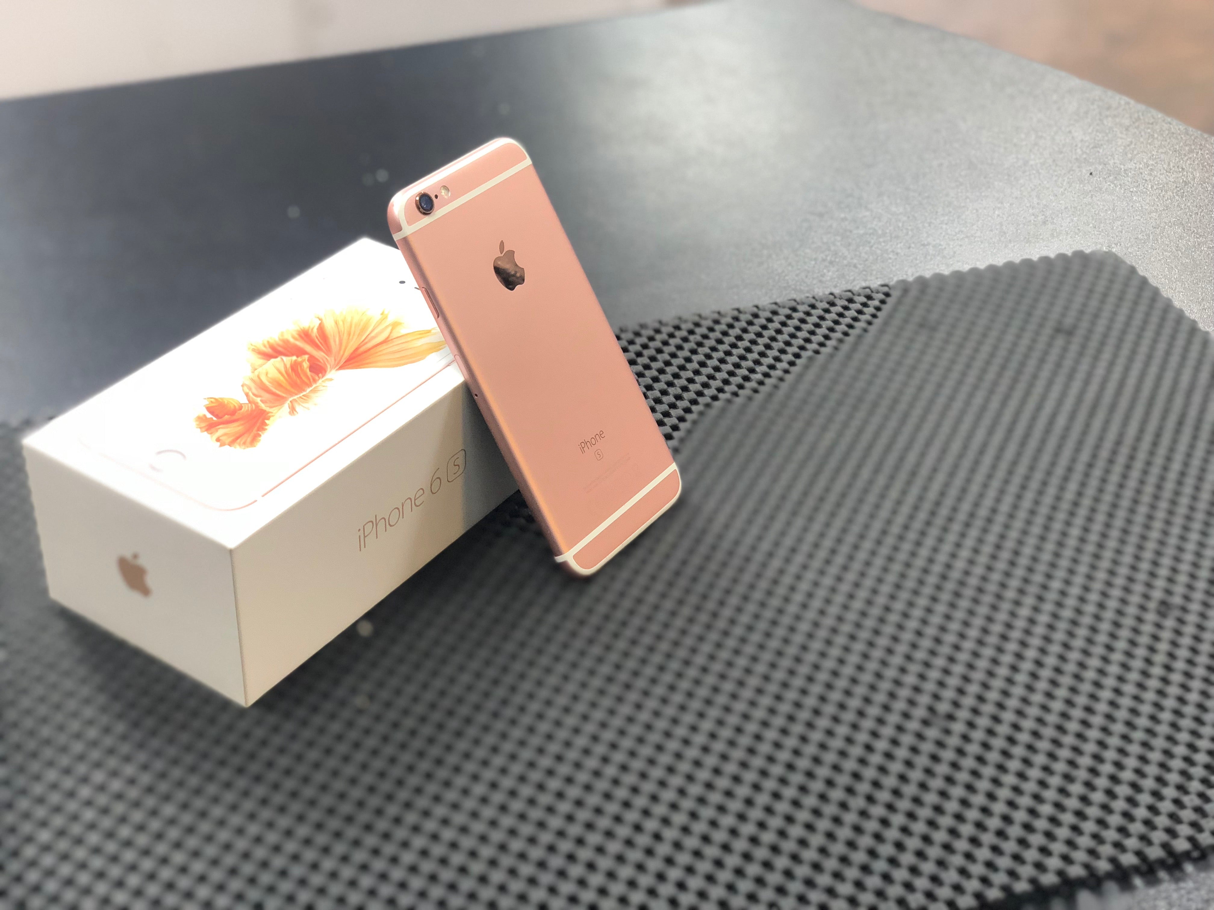 iPhone 6s 16GB Rose Gold Unlocked