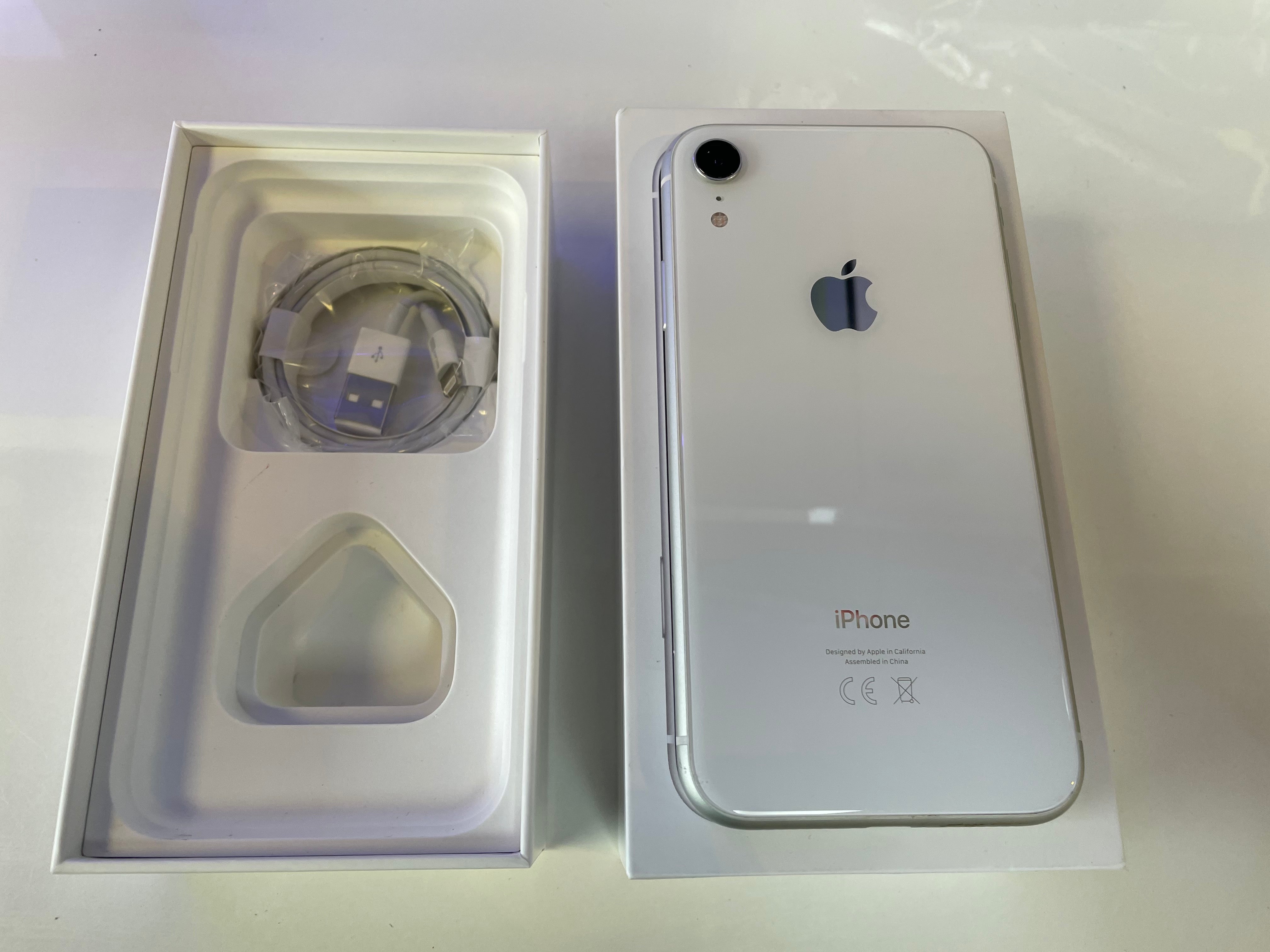 iPhone XR 128GB White