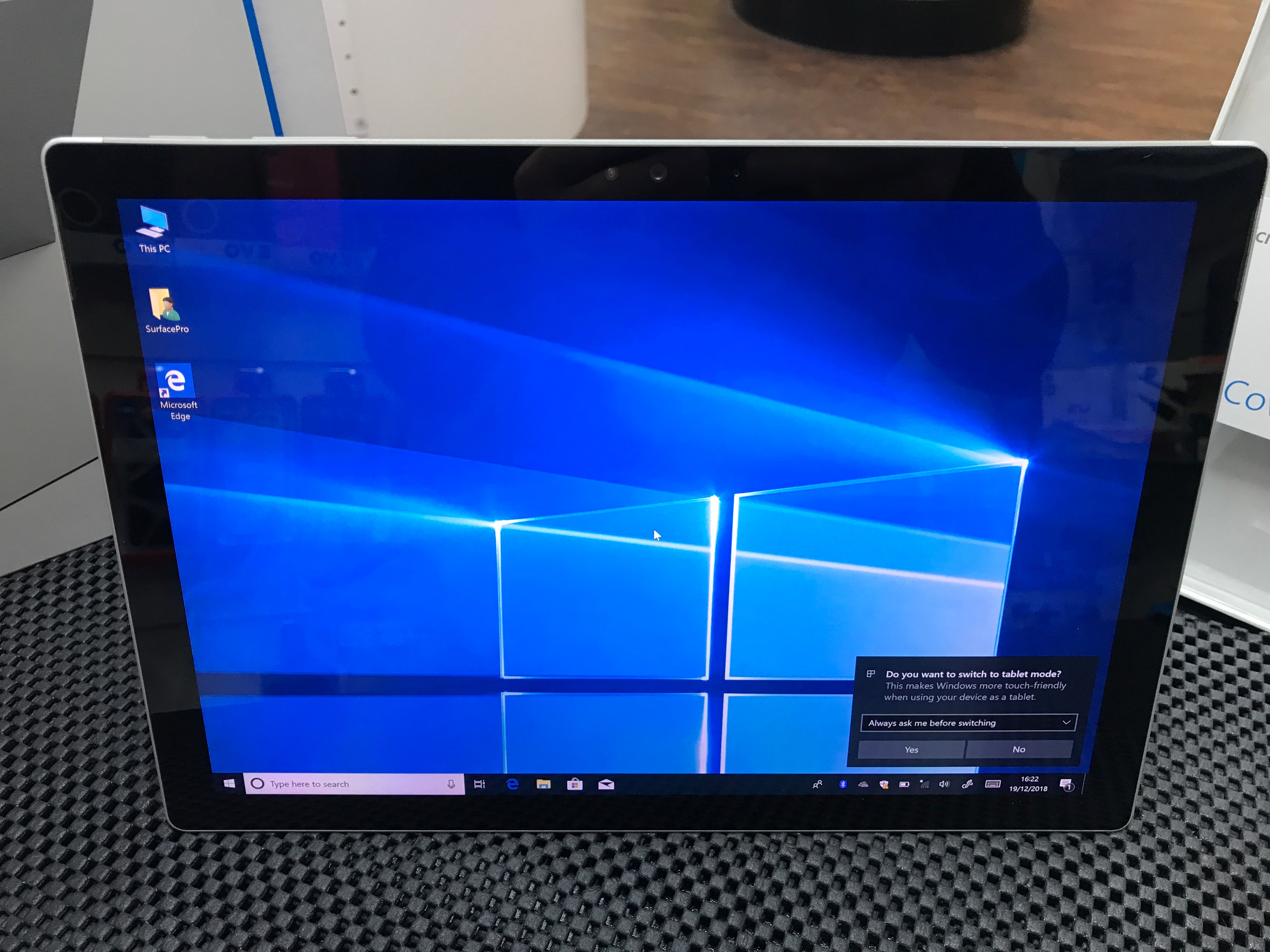 Microsoft Surface Pro 4 Intel 128GB 4GB + Keyboard