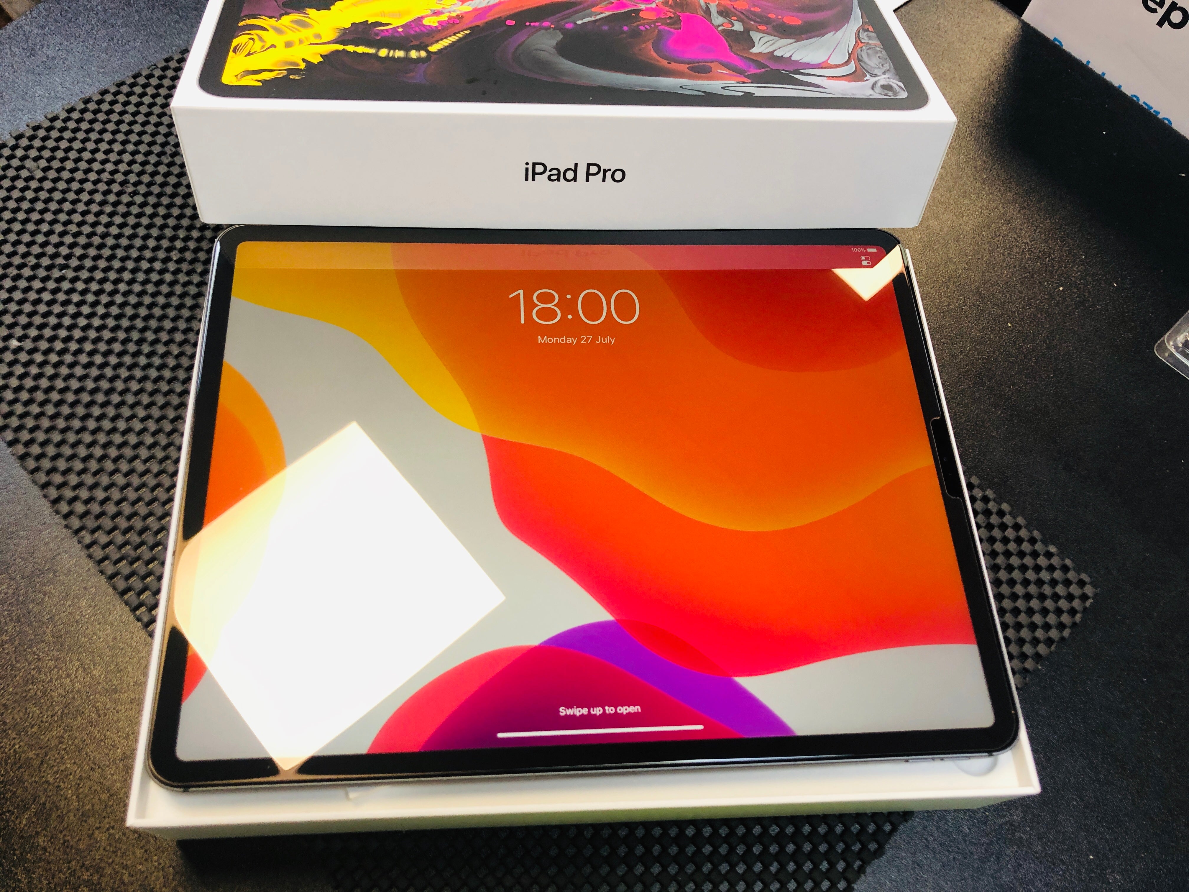 iPad Pro 12.9-inch, 256GB Wi-Fi, Cellular Slate Grey