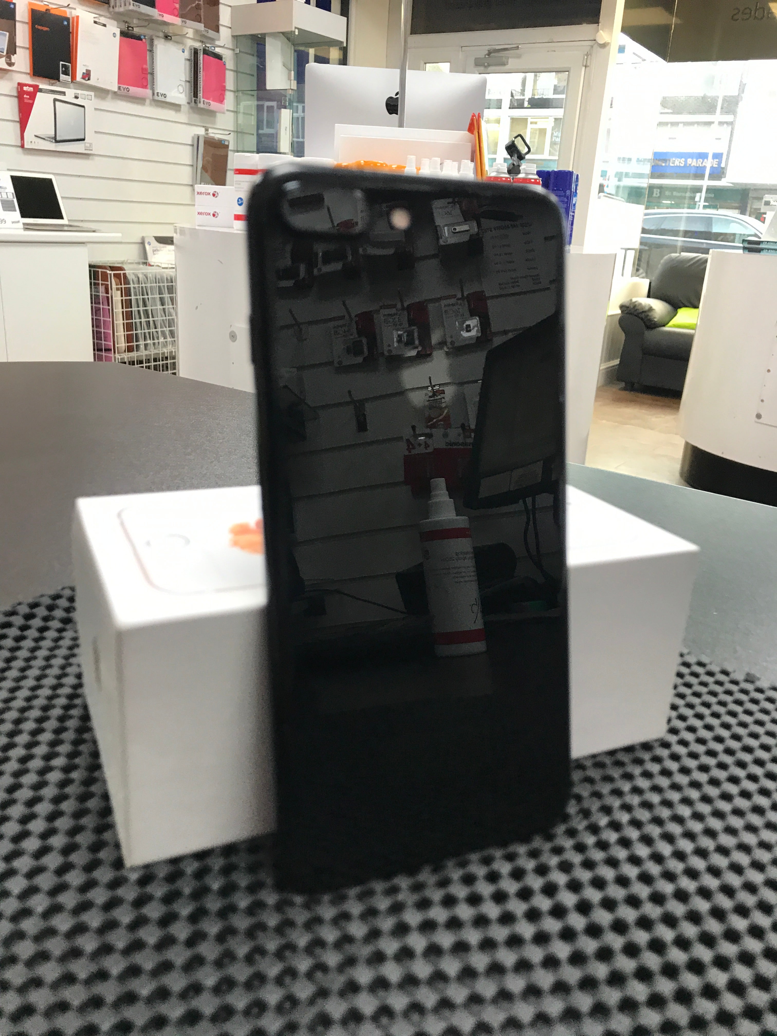 iPhone 8 Plus 64GB Space Grey