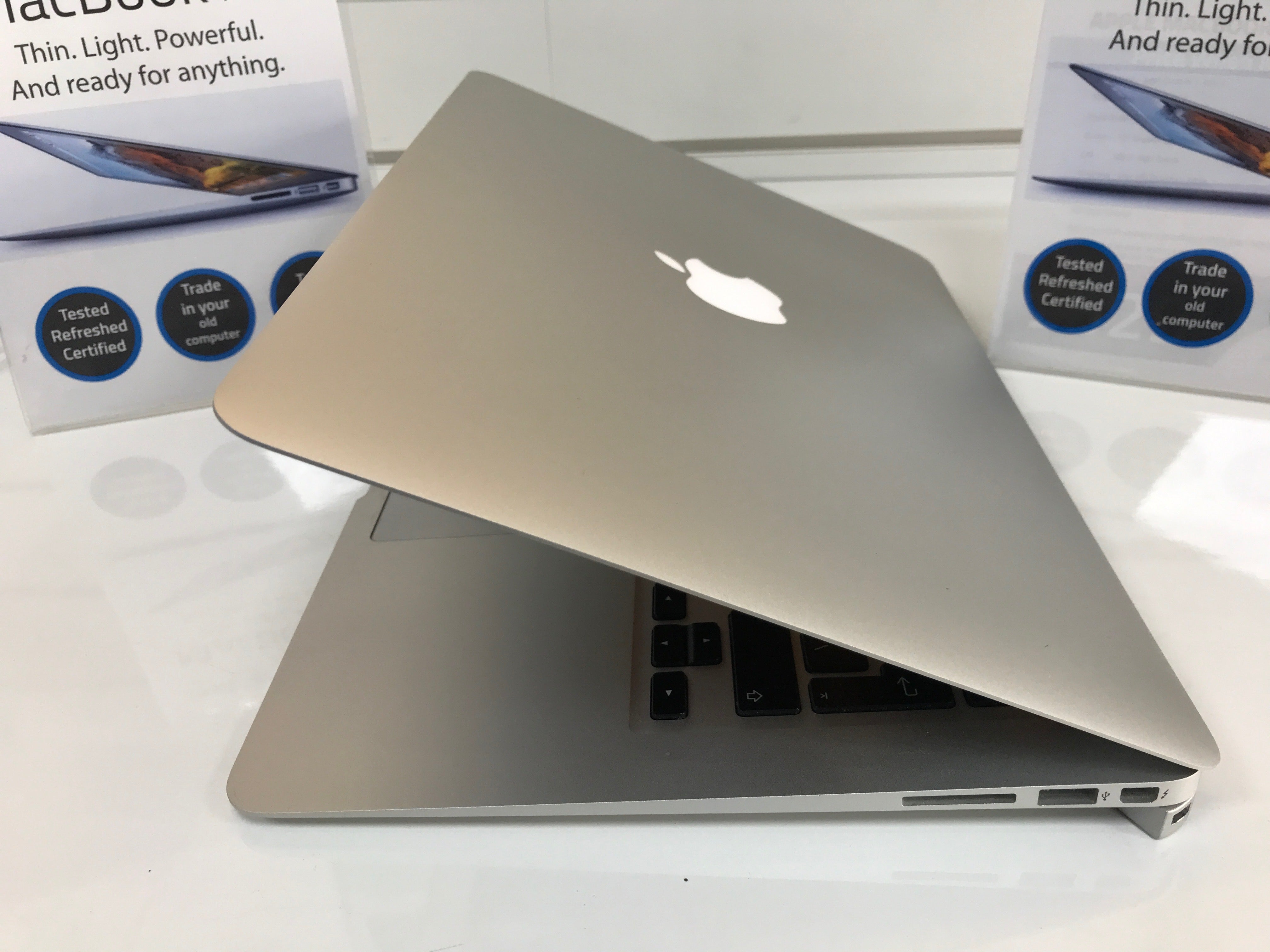 Apple MacBook Air 13-inch 256GB o