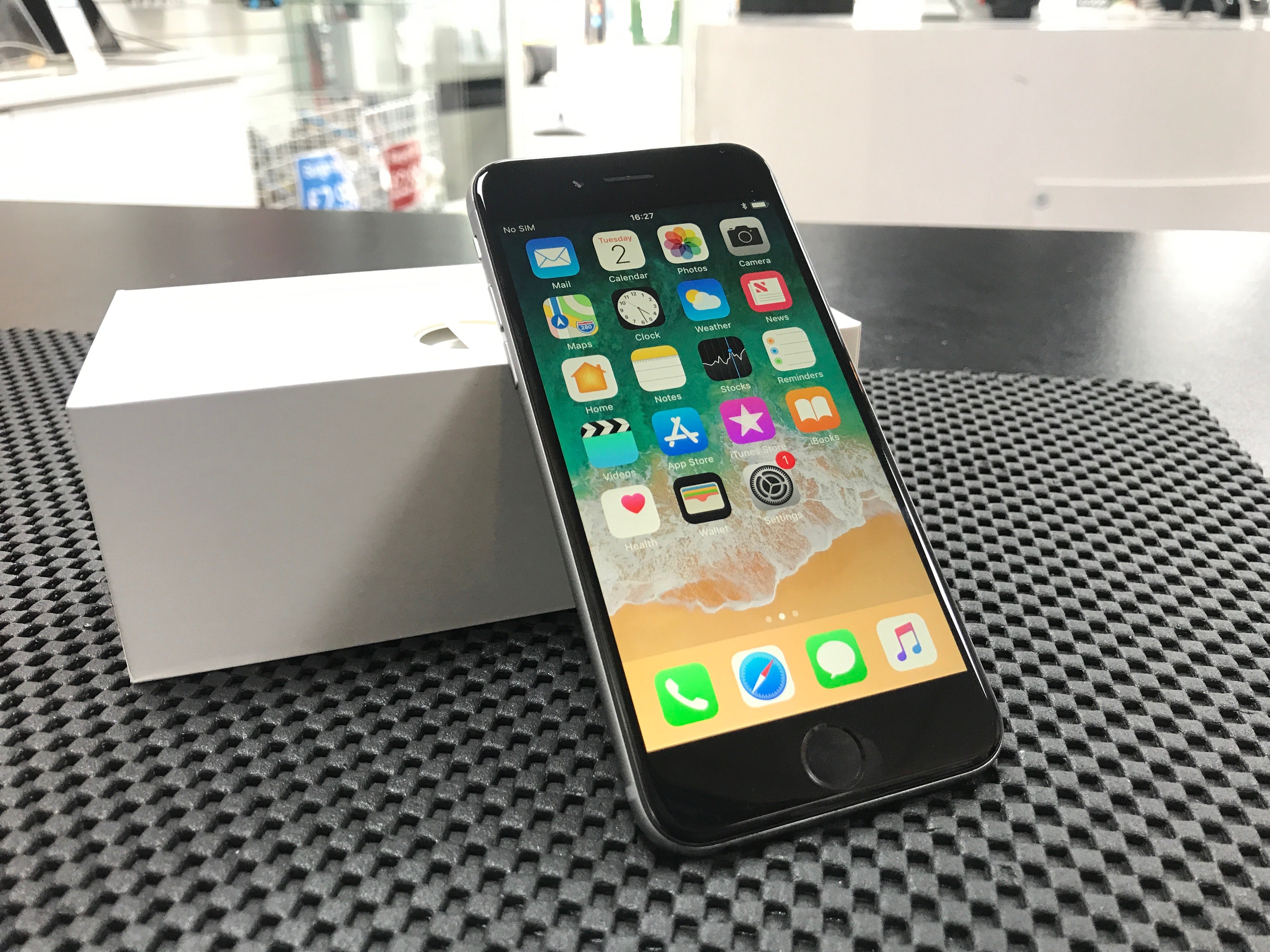 iPhone 7 32GB Black Unlocked