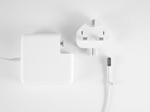 Apple Macbook / Pro  Charger Adapter with Power Cord