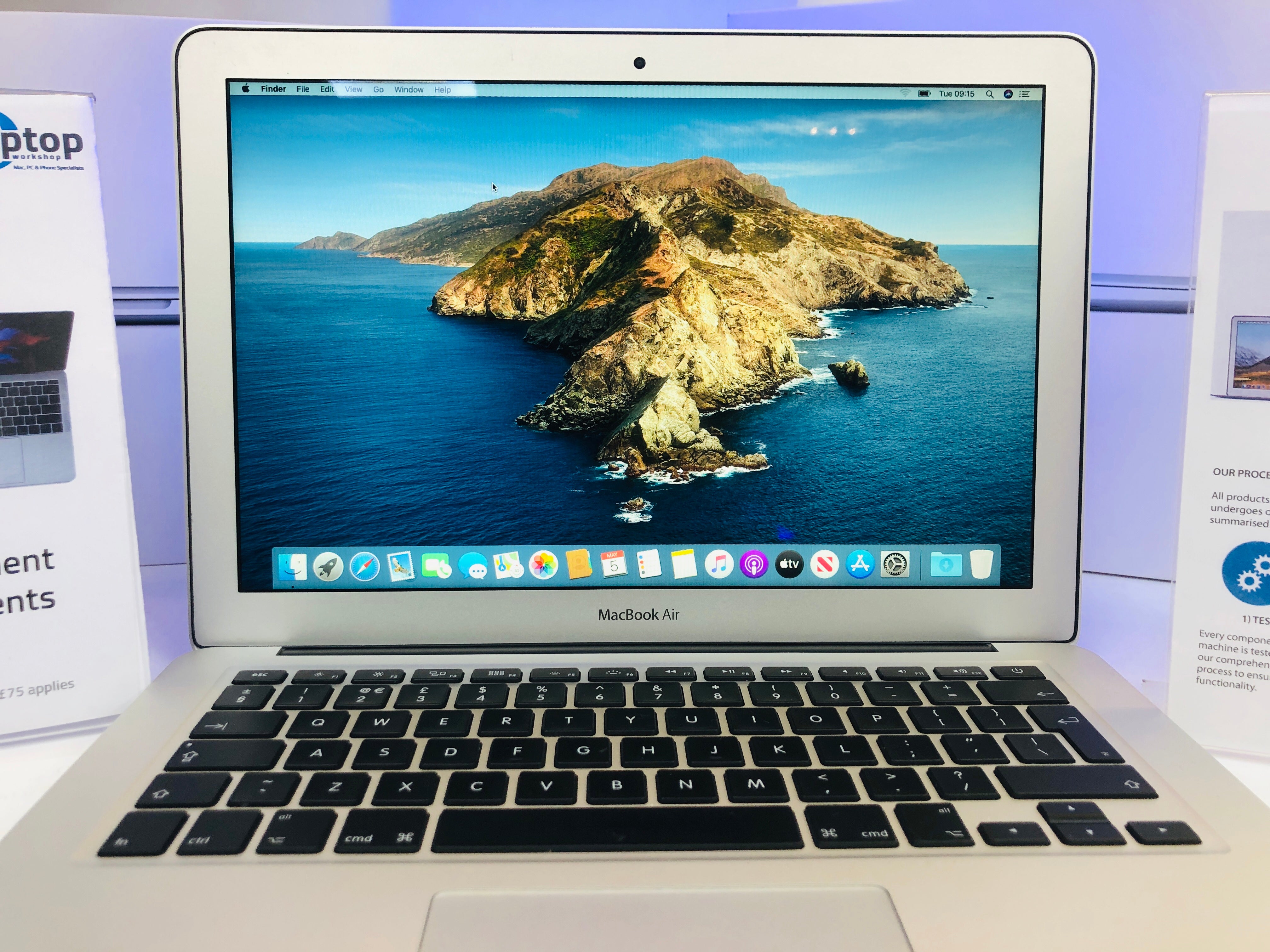 Apple MacBook Air 13-inch i7 8GB 512GB [H07RG942]