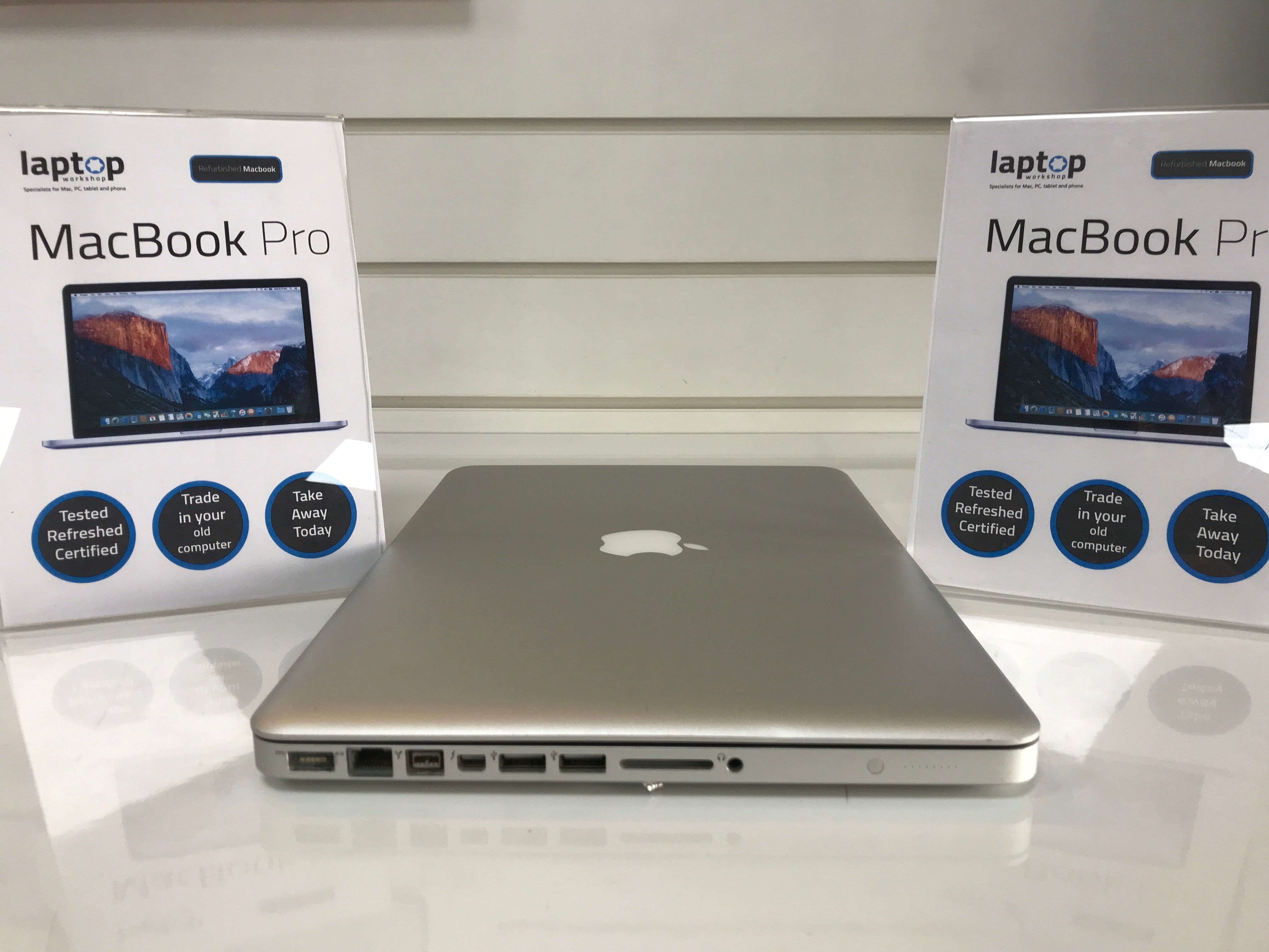 Apple MacBook Pro 13-inch 320GB